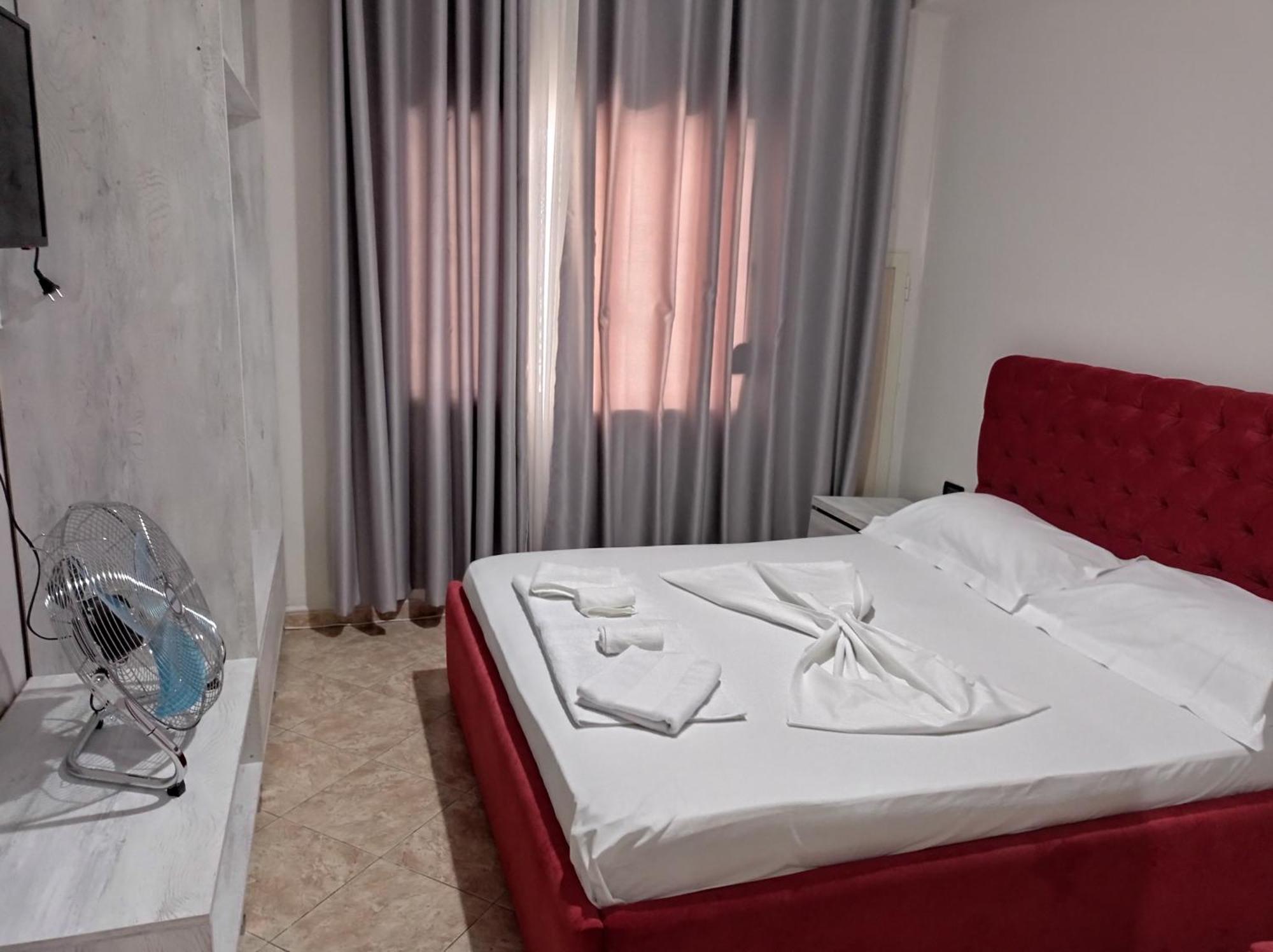 Hotel Vila Stefa Vlorë Δωμάτιο φωτογραφία